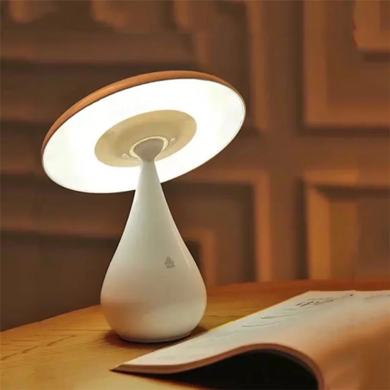 Šiuolaikinių LED Žibintai, Grybų Stalo Lempa Miegamasis Lempos Touch Tamsos Akių Apsauga Stalas Įkrovimo Šviesos Žibintai Apdailos Luz B